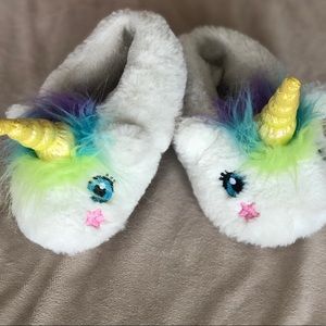 Toddler Girl’s Unicorn Slippers